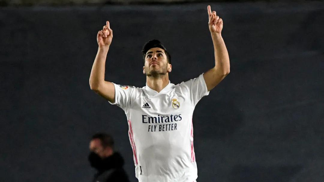 نقل مباشر مباراة ريال مدريد وارسنالمواجهة أسطورية بين عمالقة الكرة الأوروبية